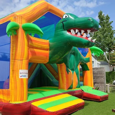 Les Alizes Кемпинг 3*