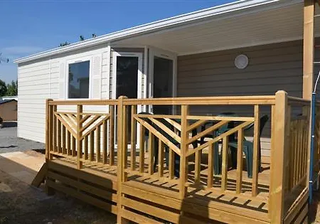 Les Alizes Кемпинг