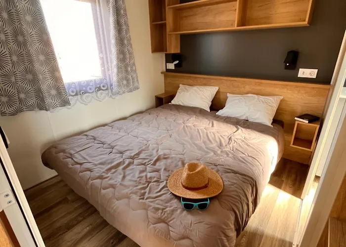 Les Alizes مكان تخييم 3*