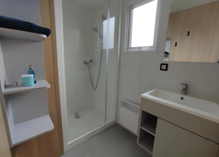 Les Alizes 3* سا يْليرْ دو ري